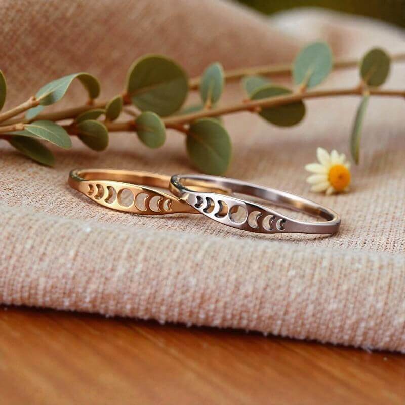 Minimalist Hollow Lunar Moon Phase Ring