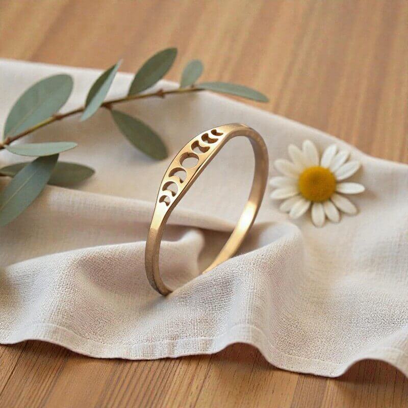 Minimalist Hollow Lunar Moon Phase Ring